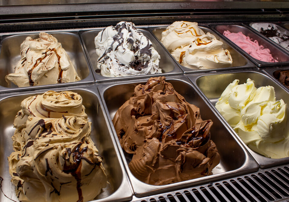 20210617_Settimi's_Gelato_(Saint_Armands_Circle)_Hero_Shot Example of Food Photography for DoorDash, Uber Eats, Grub Hub, and any food delivery service app. Food Photo is of full trays of Gelato in a cooling serving table of a gelato shop. There are 6 gelato trays on display.