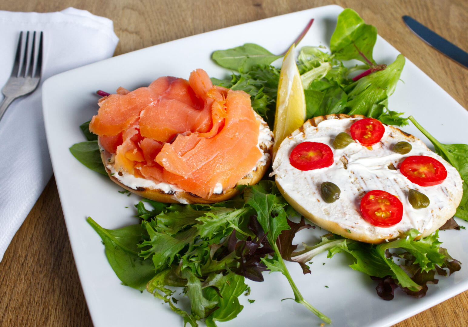 Image_05 Example of Food Photography for DoorDash, Uber Eats, Grub Hub, and any food delivery service app. Food Photo is a bagel snad